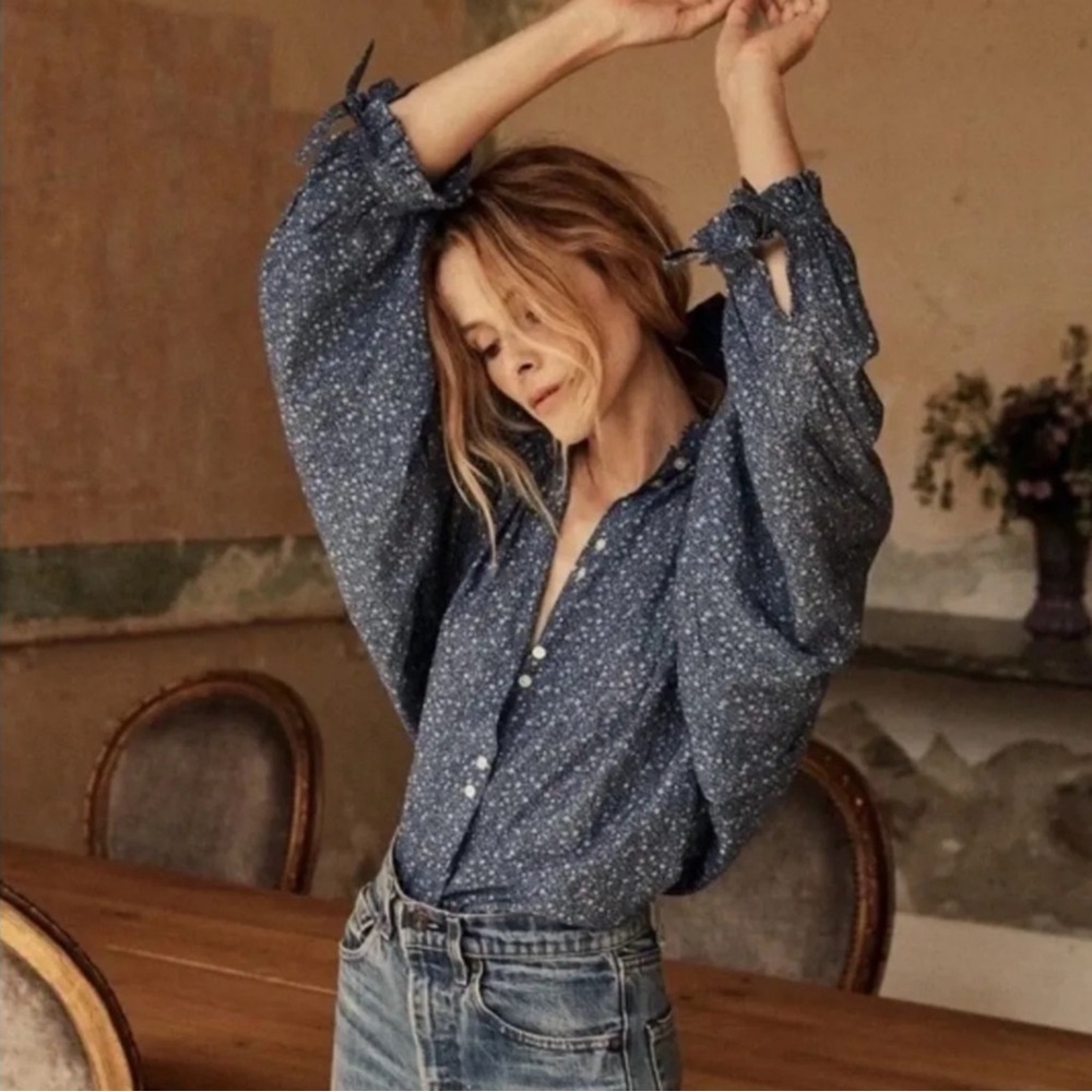 Doen O’ Keefe Blue Floral Blouse
